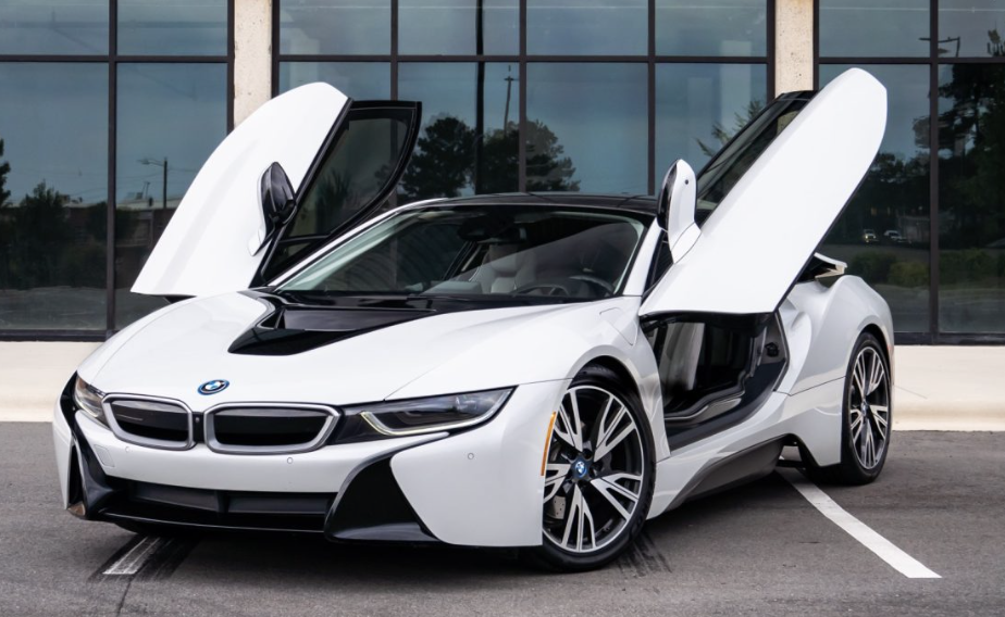BMW i8